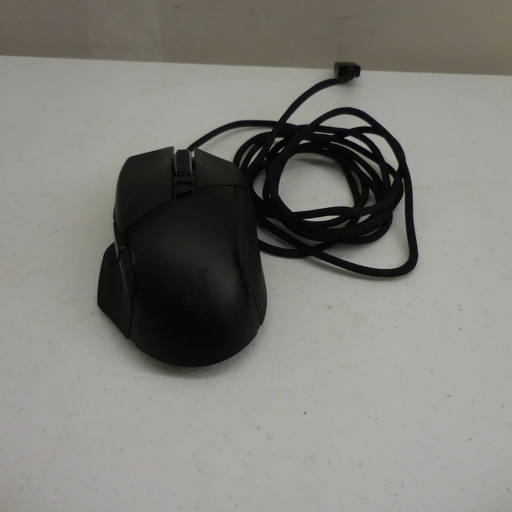 Razer Basilisk V2 Wired Gaming Mouse 20000 DPI Optical Sensor Black RZ01-0316